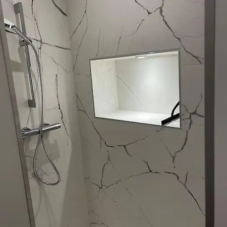 Superbe Appartement Plein Centre Millau Exterior foto