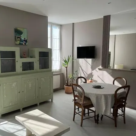 Superbe Appartement Plein Centre Millau Exterior foto